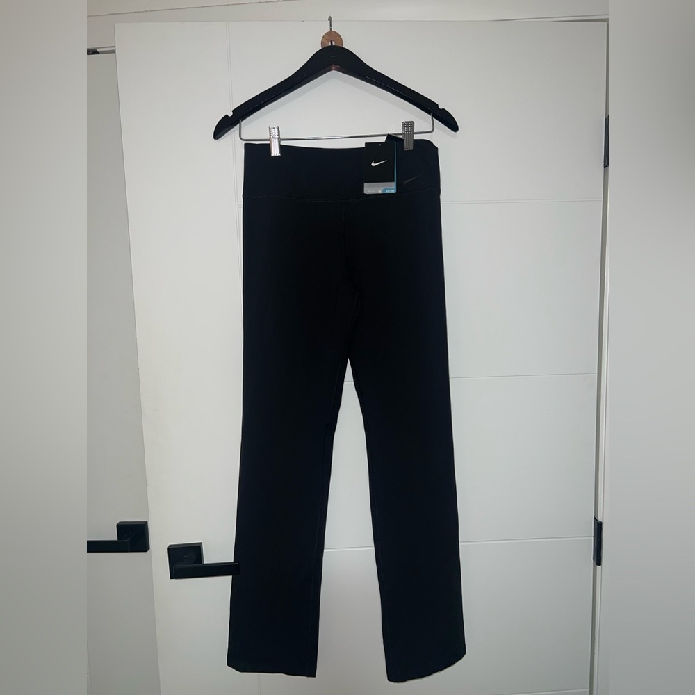 NWT Nike Training Legging Dri-Fit M